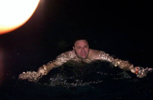 000_1260.jpg - toonian