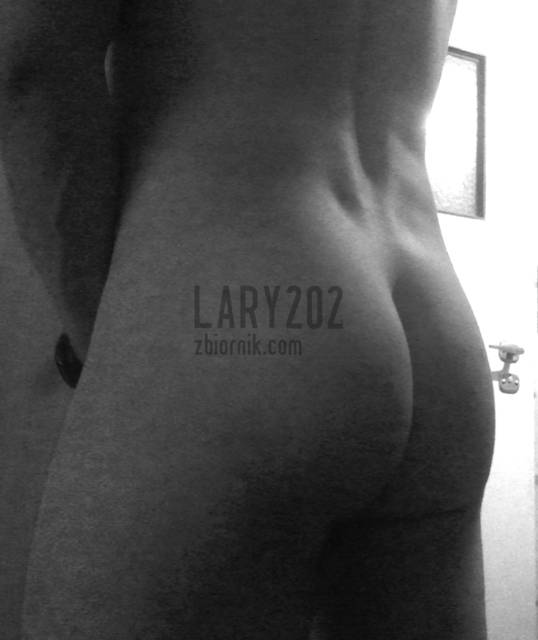 Pupa - lary202