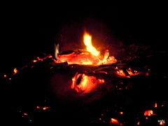 nocne rozmowy przy skierkach