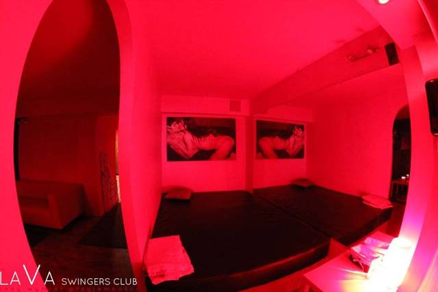 przenieś się w inny nowy wymiar przyjemności - LavaClub