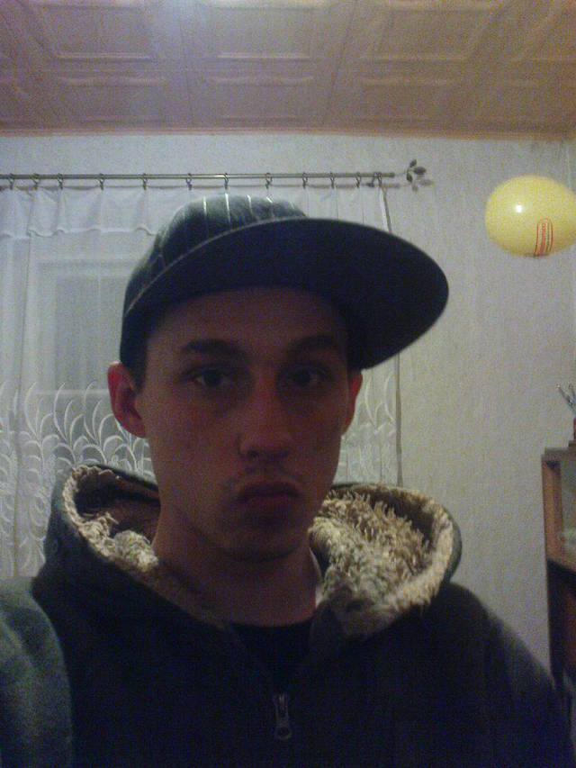 mlody990