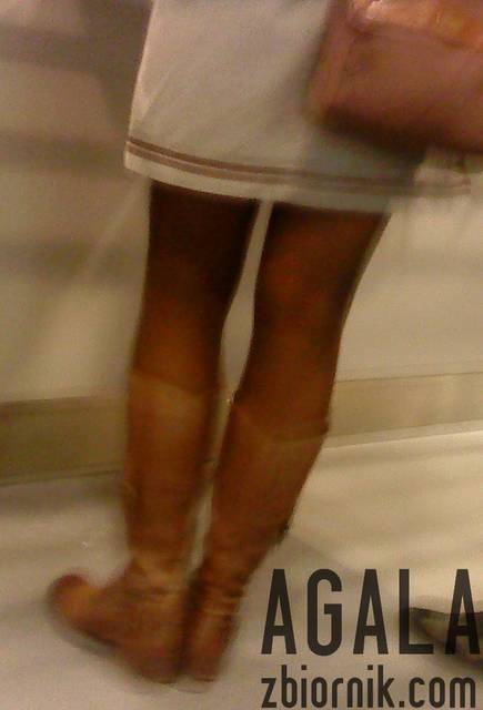 DSC05888v.jpg - AGALA