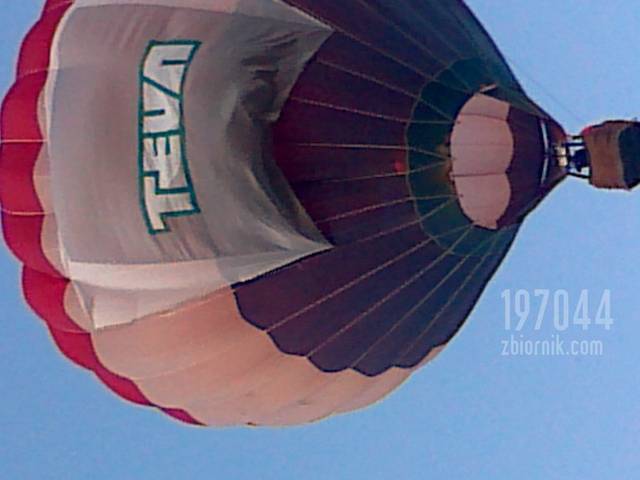 197044