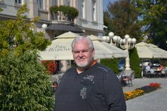 gdzie ta ładna Pani i ta pachnąca kawa ?
