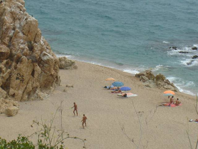 calella_plaza_1.jpg - adam_62