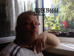 010.jpg