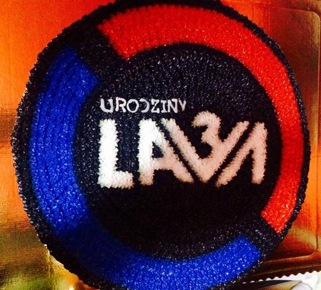 urodzinowy torcik!  - LavaClub