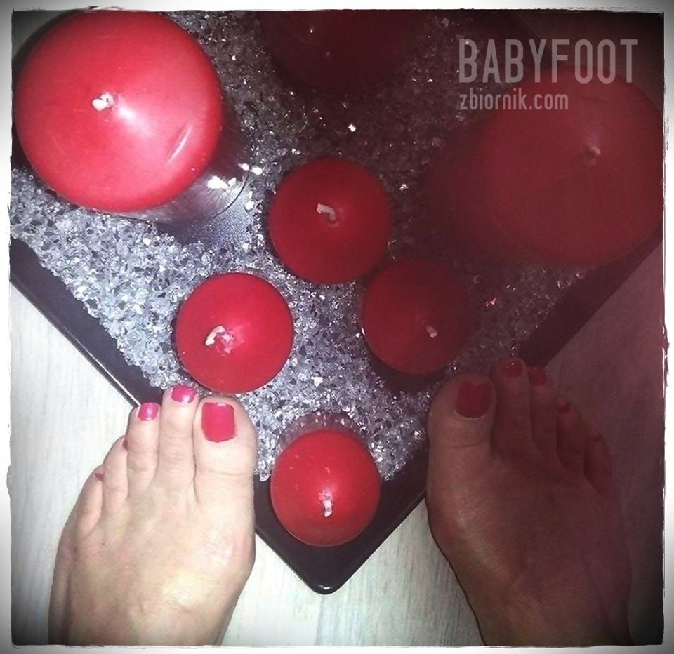 czerwone lizaczki - Babyfoot