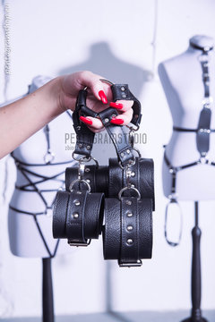 Restraints cross BDSM "Under control" - on pentagramshop.eu