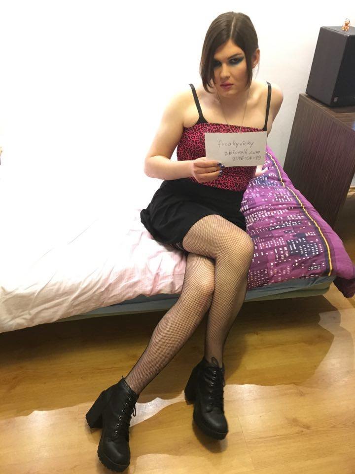 verify me :3 - freakyvicky