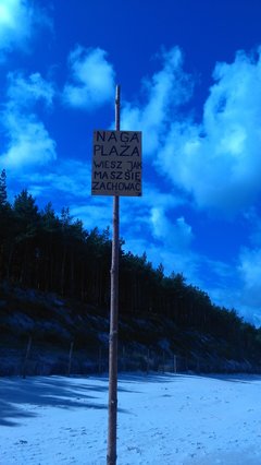 Rozbierać się ze sztruksu :D