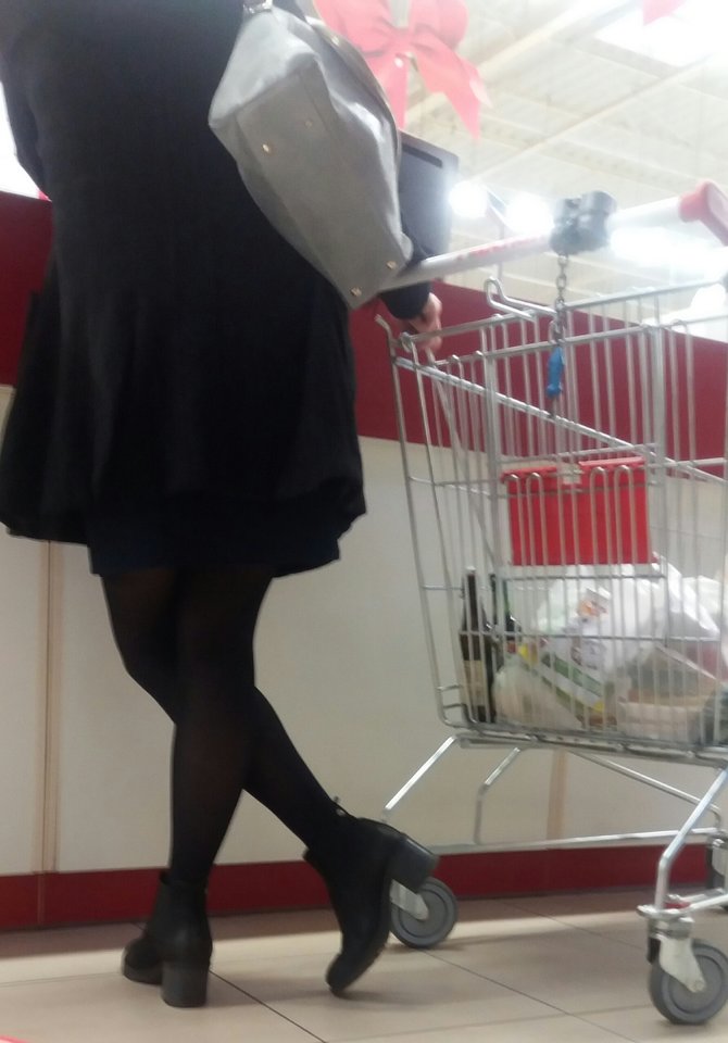 20161015_192408.jpg - iPantyhose