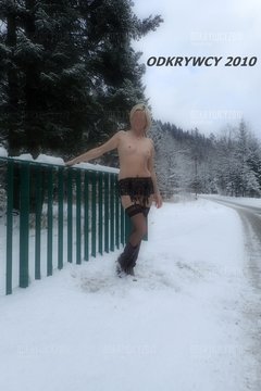 Ktoś zabierze taką śnieżynkę ? :)