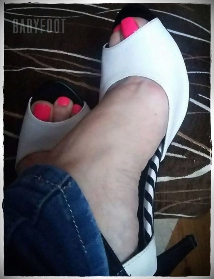 B & W - Babyfoot