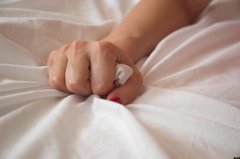 orgasmOMXhandgrabbingsheet-1024x677.jpg