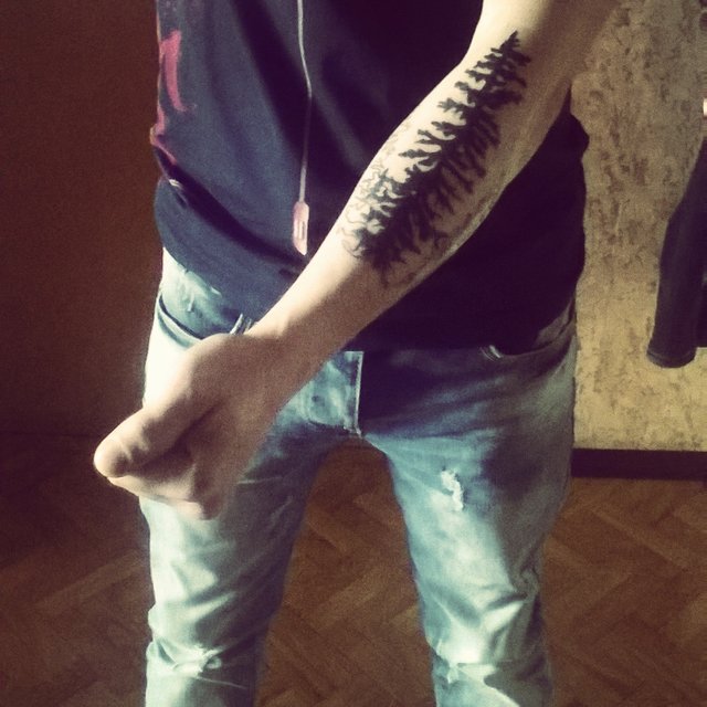 InstagramCapture_014fa785-d486-4409-aeca-4972b4e9ddc7.jpg - adi1906