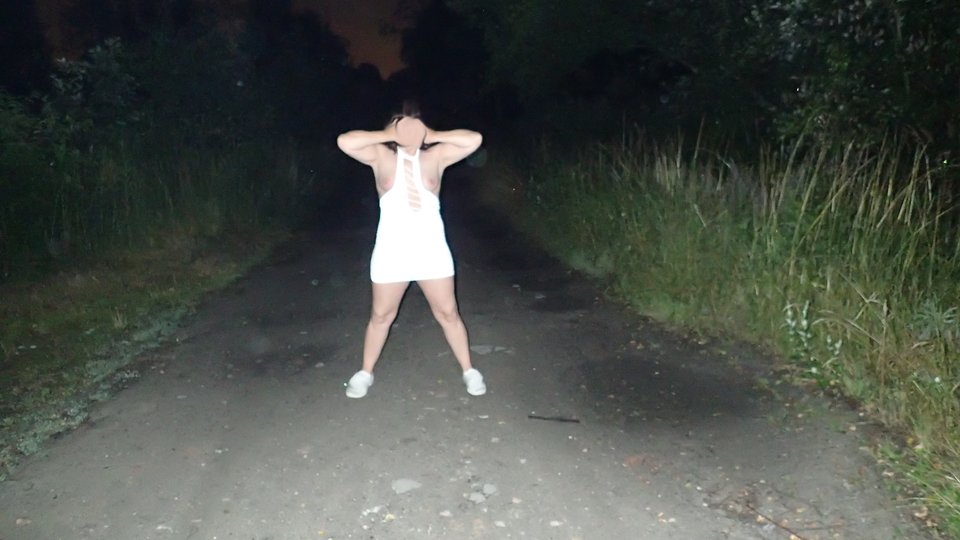 85.JPG - niezdecydowana