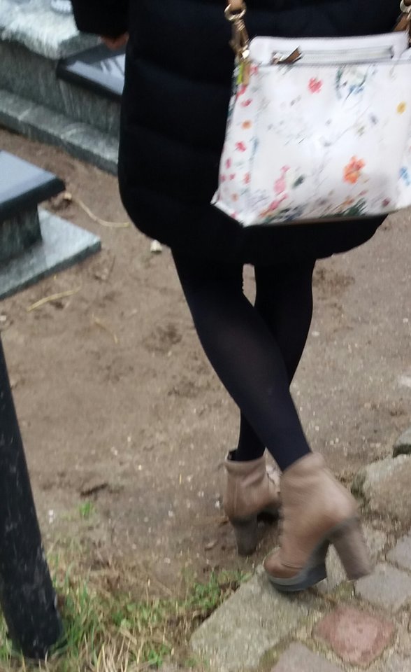 20171101_133335.jpg - iPantyhose