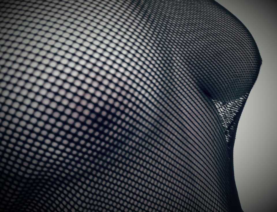 :) - sex8580