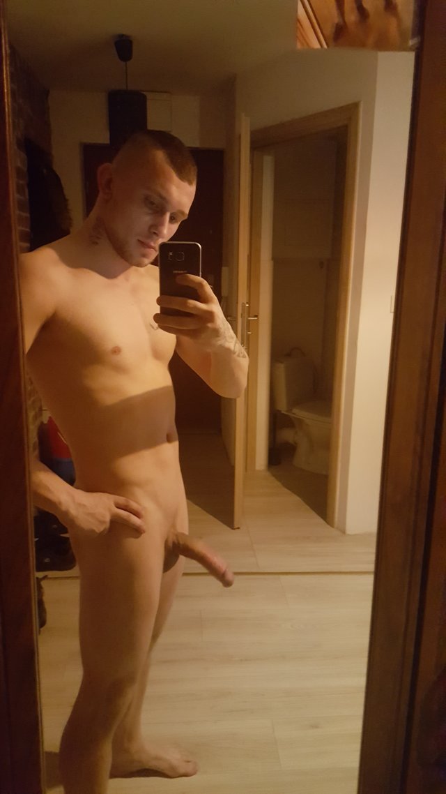 Robert22cm