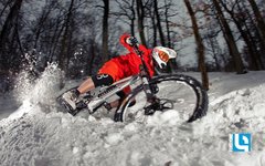 UoFwvqI-downhill-mountain-bike-wallpaper.jpg