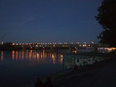 1527103243436-1749675493.jpg