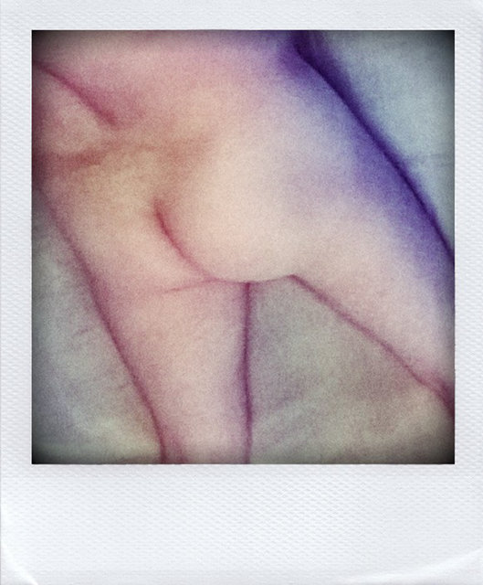 Lomogram Polaroid :) - jamo25