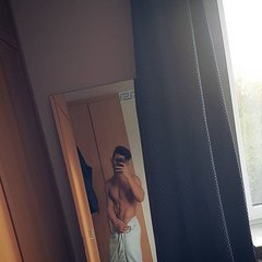 7043130318.jpg
