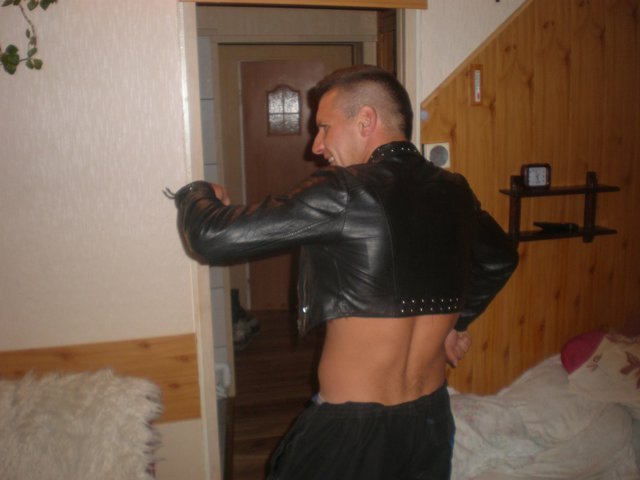 mlodykam86