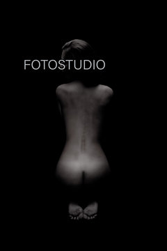 studio_black.jpg