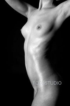 studio_black5.jpg