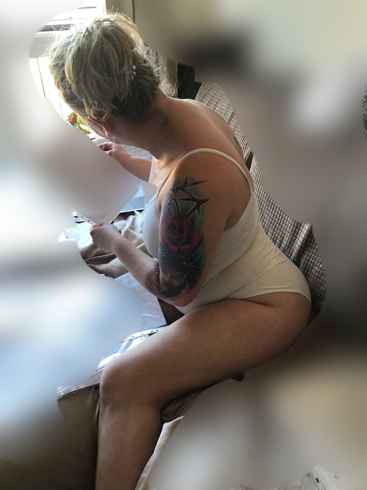 E14F7074-870F-491E-A934-22D237E5A7A6.jpeg - PARA_40_FEMDOM