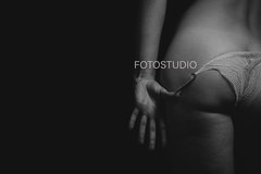 studio_black7.jpg