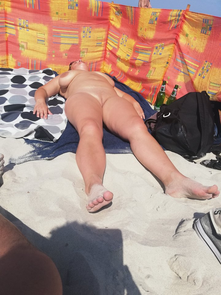 Plaża dziś Grzybowo - parka7576
