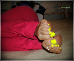 Neon Yellow #77