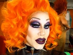 Gotowa suka.