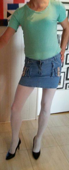 ania crossdress