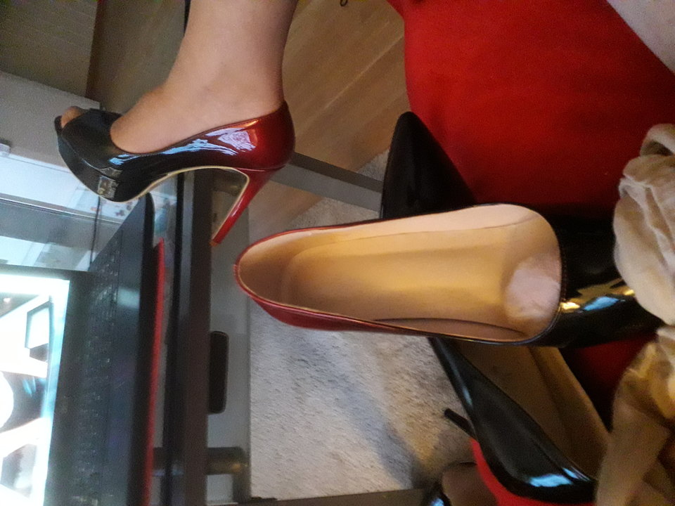 20190222_170742.jpg - pantyhosesfan