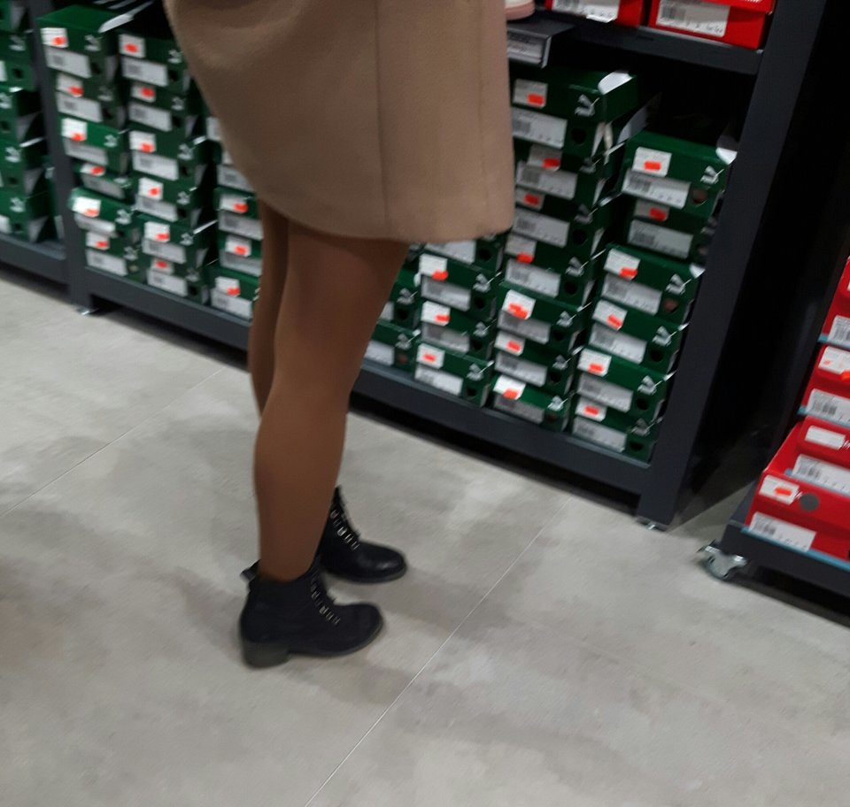 20190325_083405.jpg - iPantyhose