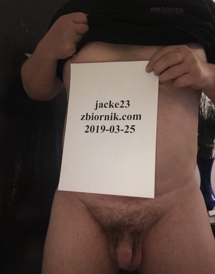 20505E27-C95F-4F05-BFD5-F7141680597B.jpeg - jacke23