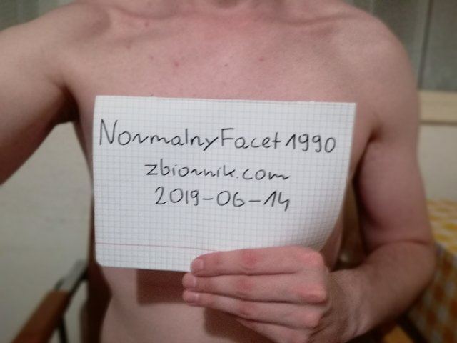 NormalnyFacet1990
