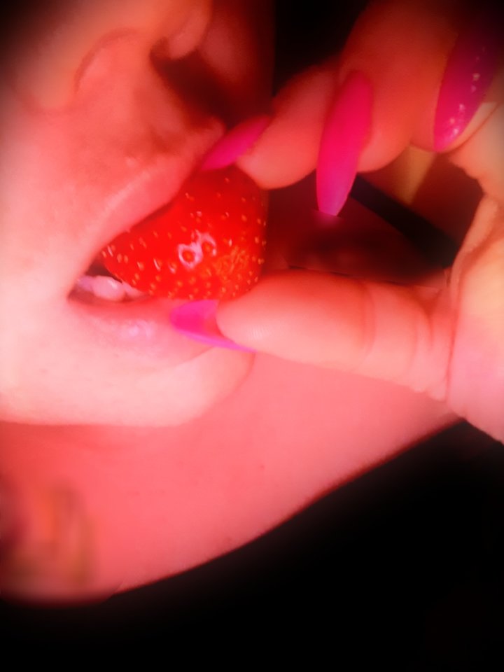 🍓 - PuszysteCiasteczkoOnaaa