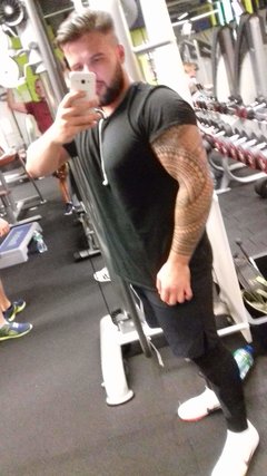 42229885_1013185142176092_256979317932687360_o.jpg