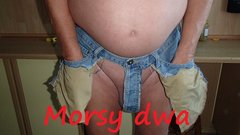 Strój wyjściowy.