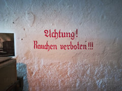 Achtung bejbi