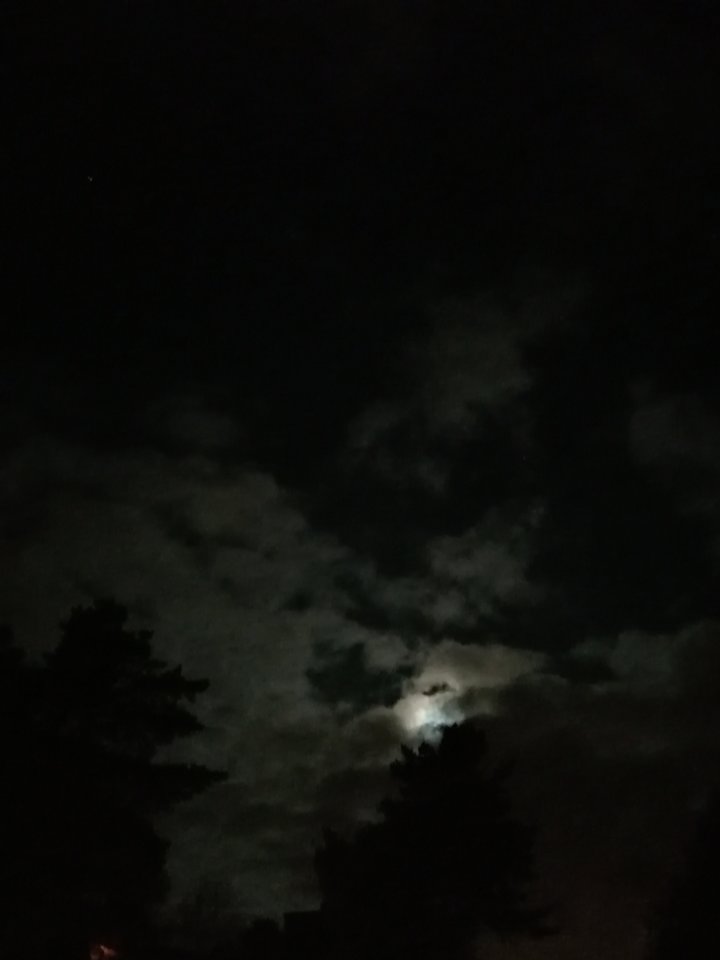 Nocą.. - Naom__e