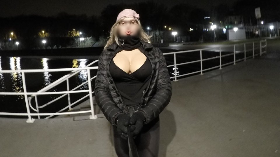 810.jpg - MonikaTS