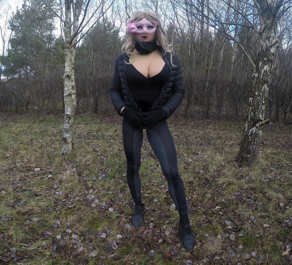 820.jpg - MonikaTS