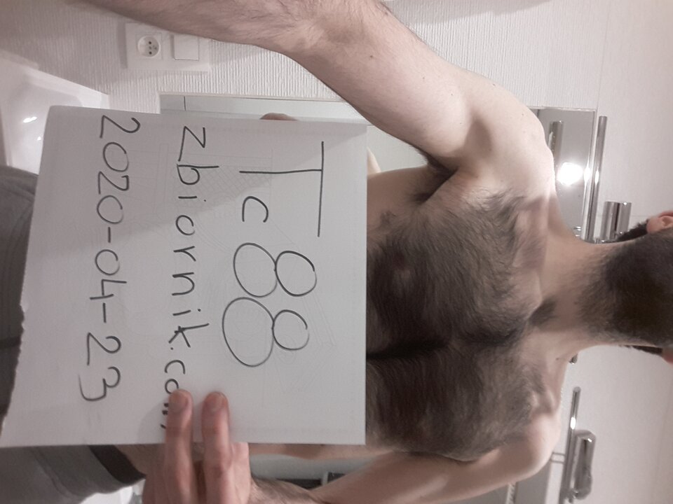 Zarośnięty jak małpa. Dziękuje za komplementy i komentarze. - Tc88