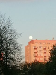 Już się wznosi😉